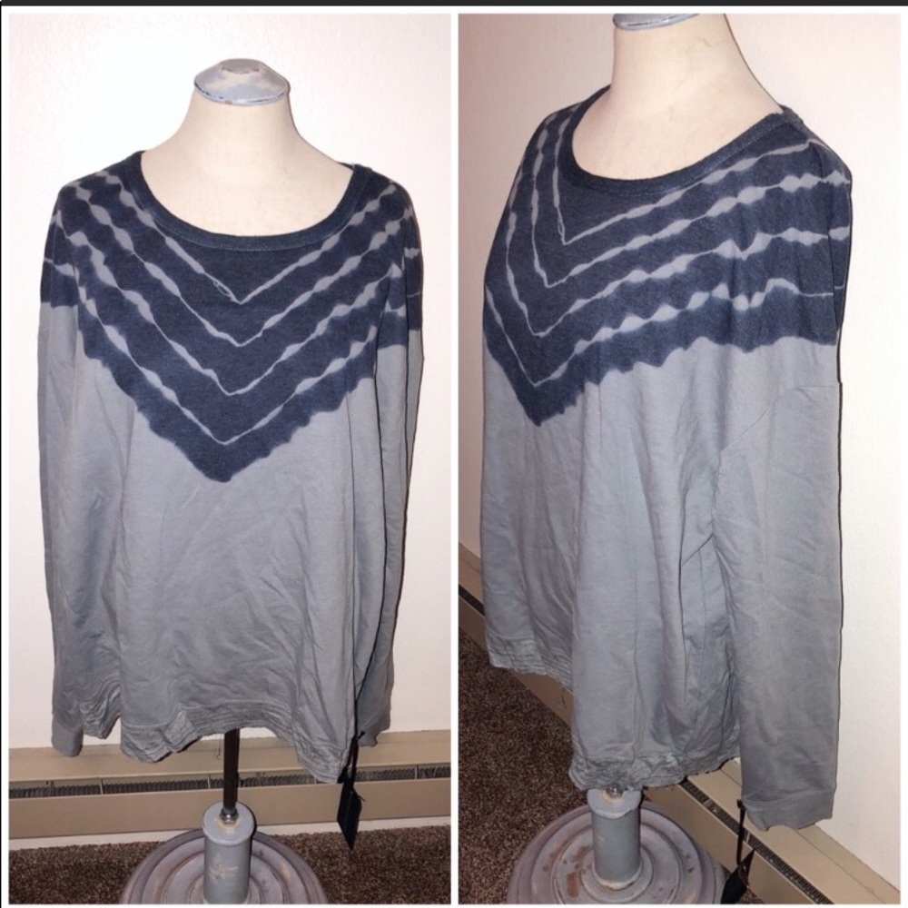 EUC Knox Rose Lightweight Sweatshirt Tie Dye Look